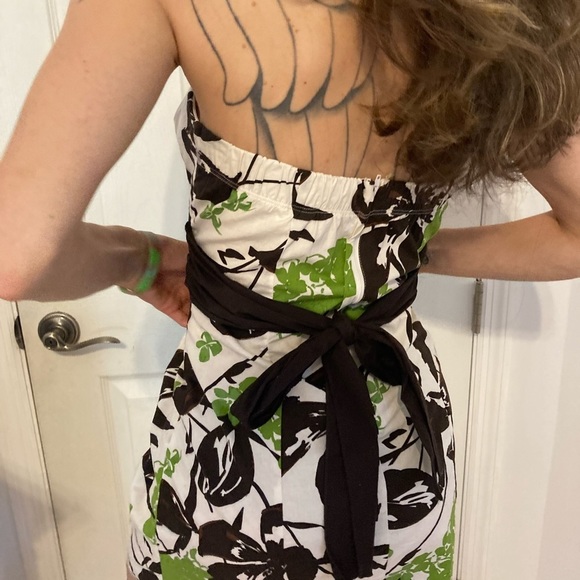 Strapless sundress womens size 7 built in bra - Picture 4 of 6